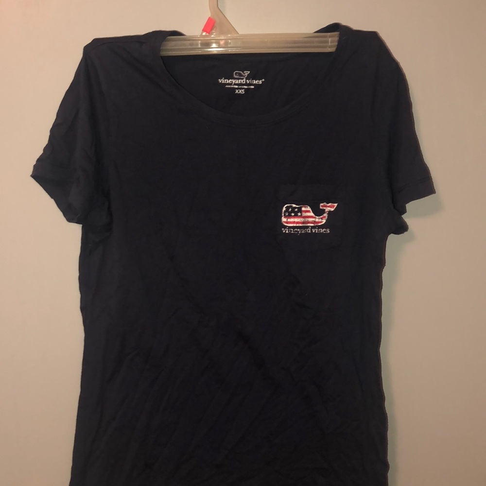 navy blue VV flag whale T